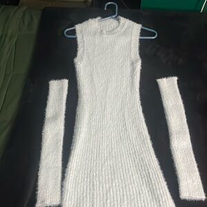 Women’s Cute fluffy dress size small brand new